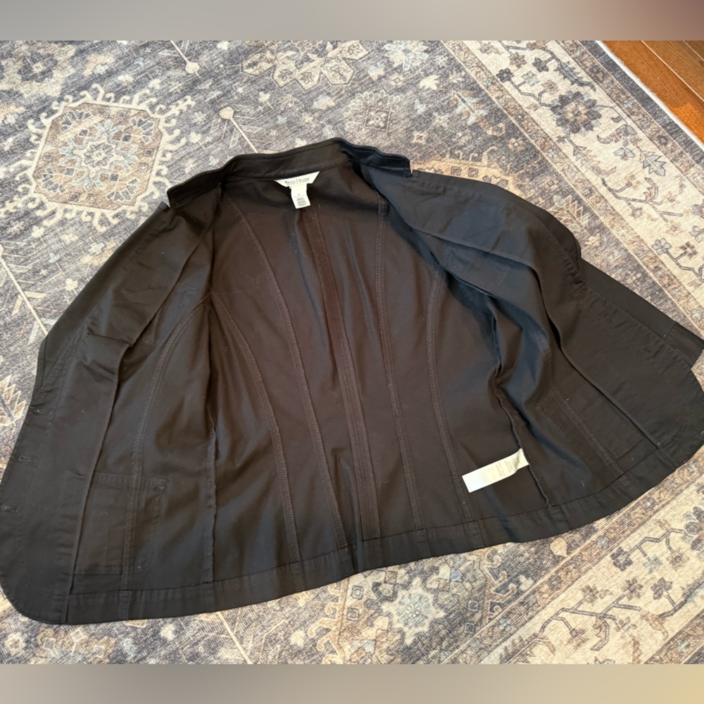White House Black Market New Black Utility Jacket size 10 lightweight - Picture 3 of 7